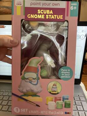 Crafty Crew 840287961348 Paint Your Own Scuba Gnome Statue Kids Ages 6 Adult Craft Kit New