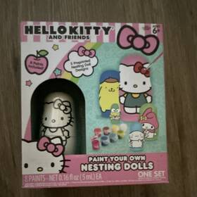 Rm070122 Hello Kitty And Friends Nesting Dolls Paint Your Own One Set/ 5