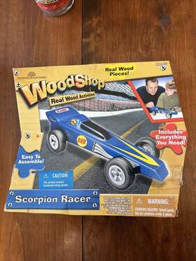 Peachtree Playthings 724328631424 Woodshop Scorpion Racer Kit Real Wood New And Sealed