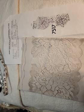 7517 Tri-chem Vintage Nos Roses Runner Ready Paint Picture