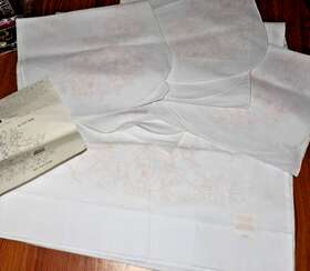 7005-6 Tri-chem 7605-6 Liquid Stamped Dogwood Pattern Pillow Cases And 4 Scarfs