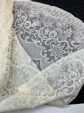 7902 Tri-chem 8895 Lace Flower Ecru Tablecloth 68 Inch Round - Vintage