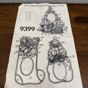 9399 Tri-chem Christmas Suncatchers To Paint 3 Pc Set Ornaments Sun Glo Santa Tree