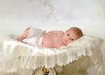 Vtg Shabby Chic Woven Wicker Nursery Baby Scale Great Photo Prop! No Bedding.. Fixed Price $99.00.
