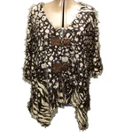 Mirror Image Fuzzy Animal Print Knit Sweater Wood-look Buttons Sharkbite Hem 2X. Fixed Price $11.39.