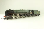 Hornby R2091 Britannia 4-6-2 70028 Royal Star Brunswick Green Near Mint Boxed. Fixed Price $187.63.