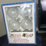 Darice Glass Ornaments 6 Balls Holidays Diy Christmas Ready To Paint. Fixed Price $7.00.