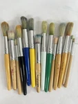 Plaid Barclay Cornell Artist Paint Brush Lot 14 Hog Bristle Round Mixed Set. Fixed Price $24.99.