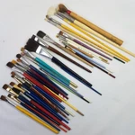 35 Artist Brushes China Painting Grumbacher 289 Duro Simmons Winsor Scharff Marx. Fixed Price $69.99.