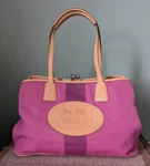 Coach Hampton Archive 10TH Anniversary Pink Kisslock Shoulder Bag Vguc. Fixed Price $71.10.