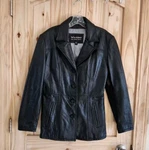 Vintage Wilsons Black Leather Jacket Womens Medium Y2K Grunge Goth Classic Euc. Fixed Price $34.95.