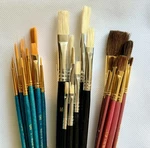 Set Of (28) Lowe Cornell, Royal & Langnickel Unbranded Paint Brushes. New.. Fixed Price $25.00.