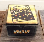 Agd Halloween - Candy Corn Silhouette Stash Trinket Box Orange Yellow Do. Fixed Price $12.95.