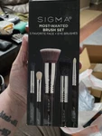 Sigma Beauty Most Wanted Makeup Set $158 Amazing Brushes. Fixed Price $60.00.