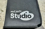 Kuretake Paint Set With Mont Marte 15 Brushes Oil, Water, Acrylic. Fixed Price $25.00.