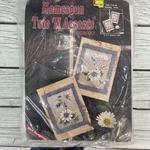 Homespun Tole Accents By Bernat #95-1716-00 Daisies Wall Hangings Read. Fixed Price $11.89.