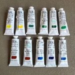 Winsor & Newton Artists Oil Colour Paint Set 11 Tubes 37ML Assorted Colors. Fixed Price $71.13.